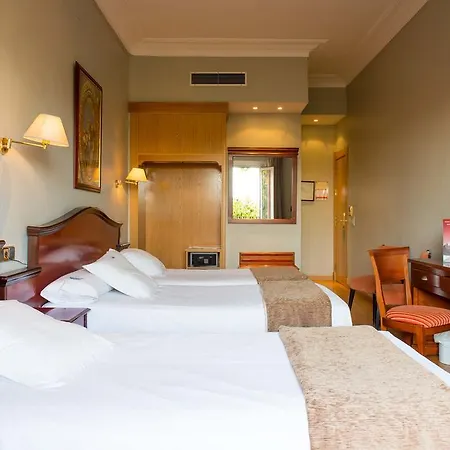 Angeles & Hotel 4*