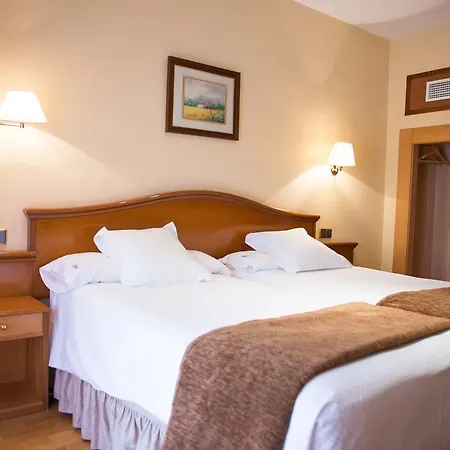 Angeles & Hotel 4*