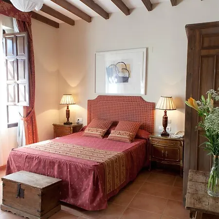 Palacio De Santa Ines