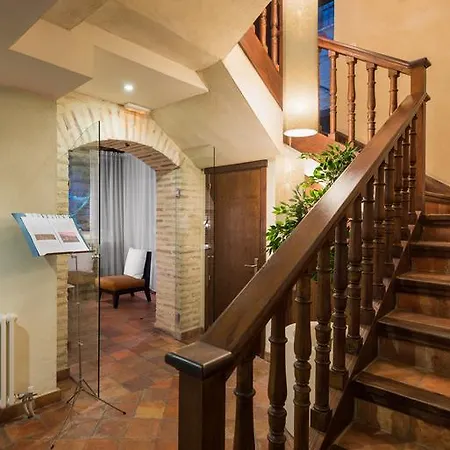 فندق Gar Anat Boutique 3*