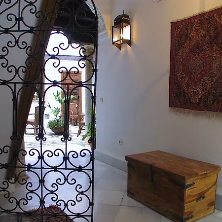 Hotel Casa Del Capitel Nazarí