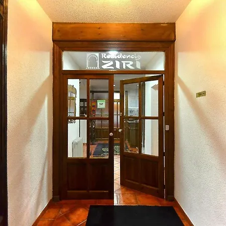 Residencia Ziri * Granada