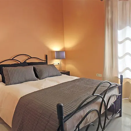 Shine Albayzín Otel