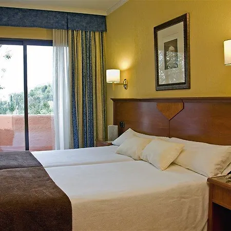 Porcel Alixares Отель 4*