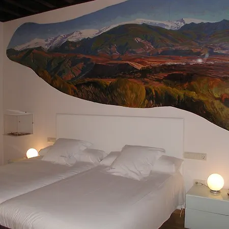 Gar Anat Boutique 3*