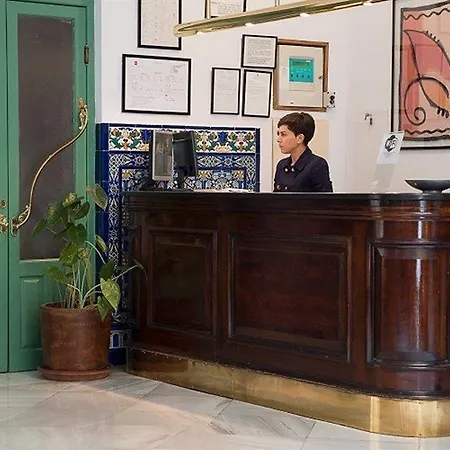 Inglaterra Hotel 3*