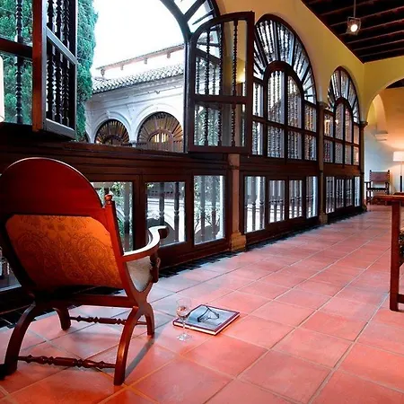 De Otel 4*
