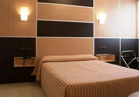 Hotel Universal Granada