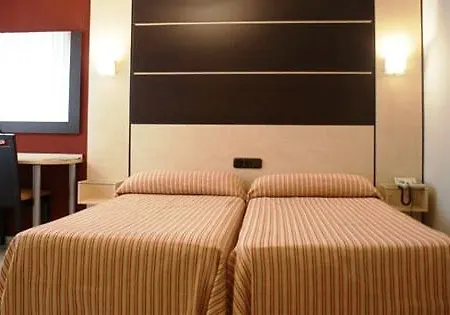 Universal 3* Granada