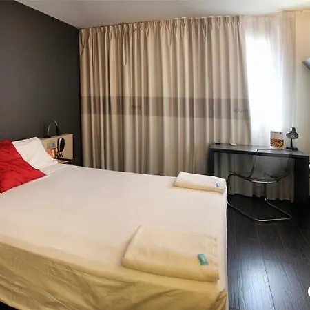 格拉纳达b&b酒店 * 普利纳斯