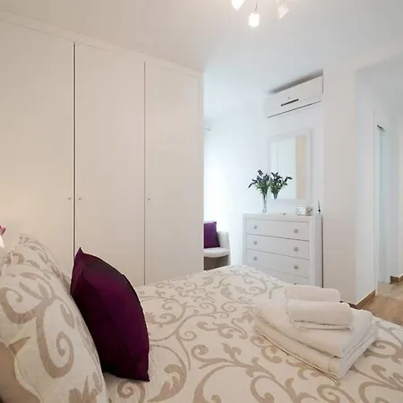 Lozano Design Apartmán *