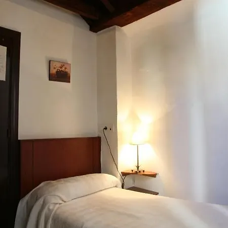 San Joaquin Pensjonat 2*