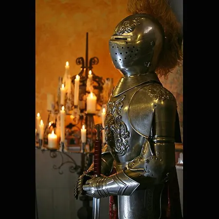 Отель Casa De Reyes 2*