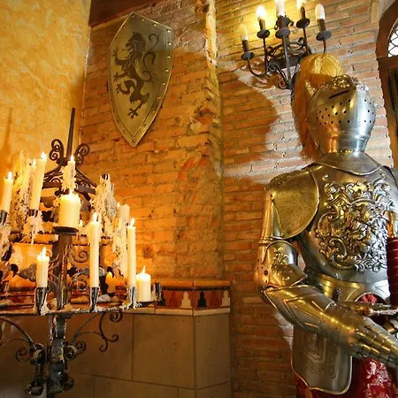 Отель Casa De Reyes 2*