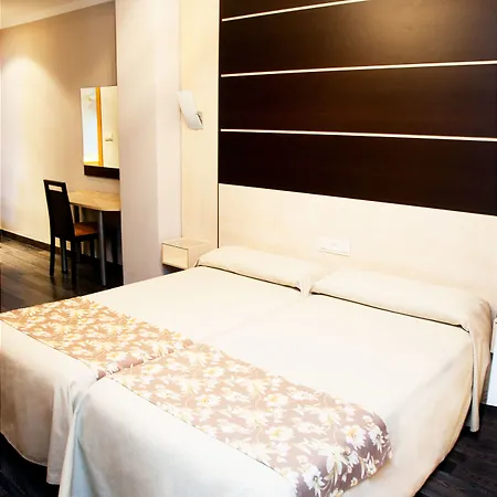 Universal Hotel