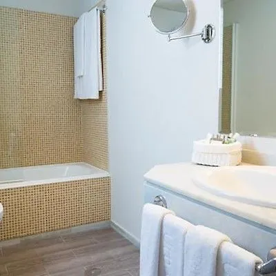 Dwo Urban Hotell Granada