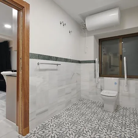 Suites Gran Via Capilla Real