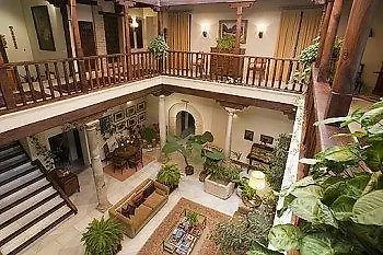 Nocleg ze śniadaniem Palacio Del Cobertizo De Santa Ines