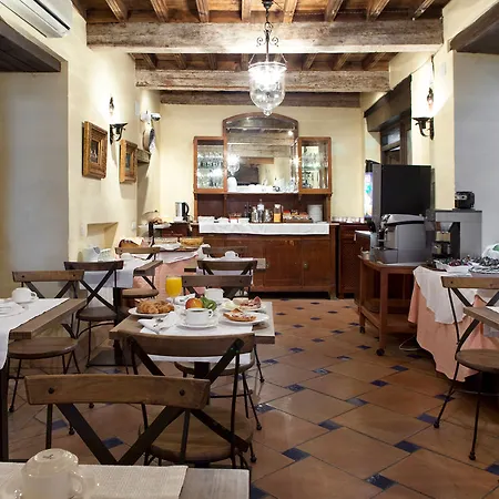 Casa Del Capitel Nazarí 3* Granada