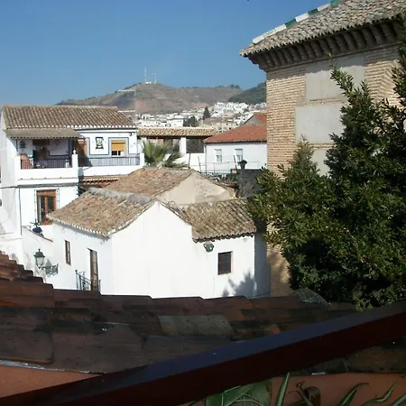 Moni Albayzin Pensión Granada