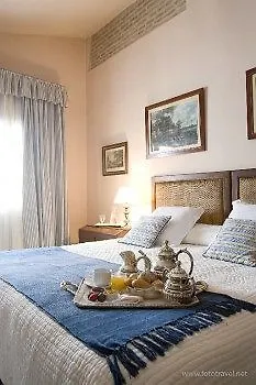 Palacio Del Cobertizo De Santa Ines Nocleg ze śniadaniem 4*