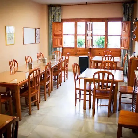 Jardines Hotel