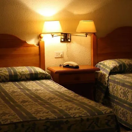 Hotel Jardines