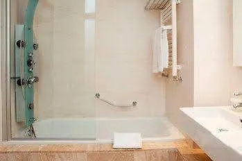 Ma Nazaries Business And 5* Granada