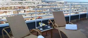 Hotel Leonardo