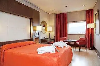 Ma Nazaries Business And Otel Granada