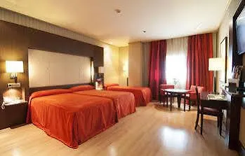 Ma Nazaries Business And Otel Granada