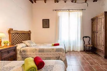 Alojamiento Rural El Cortijuelo ホテル 3*