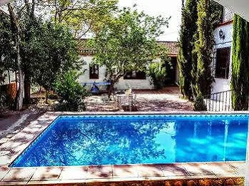 Alojamiento Rural El Cortijuelo ホテル 3*