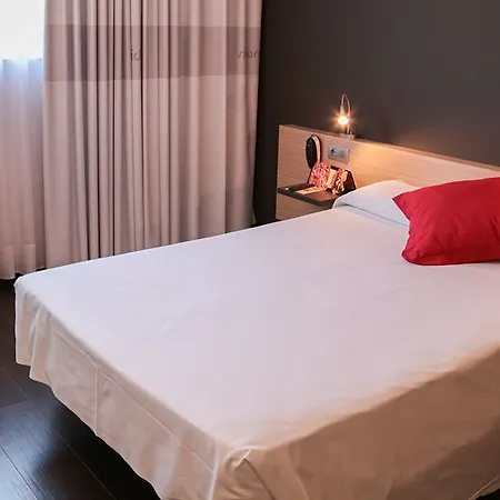 Hotel Granada *