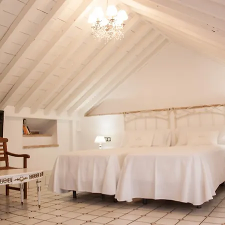 Rosa De Oro Hotel