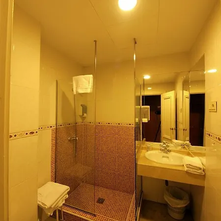 Galanes Otel Armilla