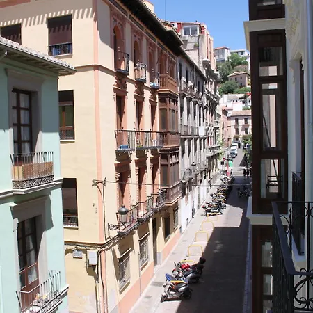 Casa De La Lonja * Granada