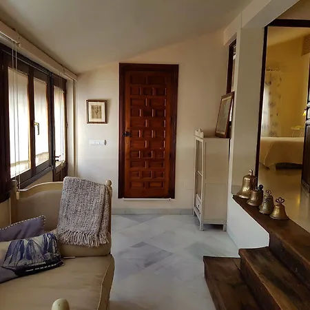 Palacio Del Cobertizo De Santa Ines Nocleg ze śniadaniem Grenada
