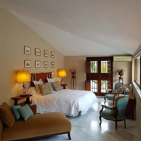 Palacio Del Cobertizo De Santa Ines 4*