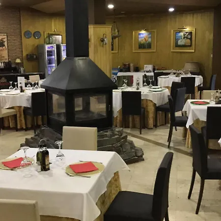 Otel Galanes 2*