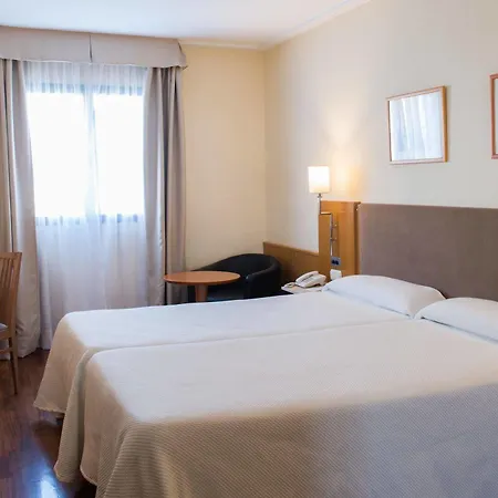 Inglaterra Hotel 3*