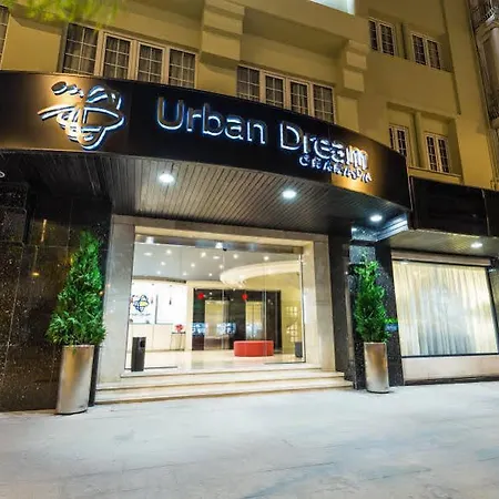 Hotell Dwo Urban 4*