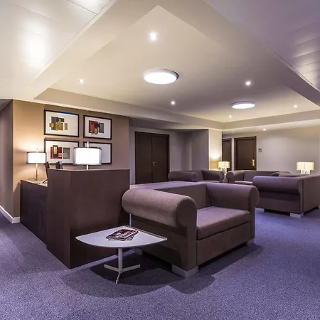 Hotell Dwo Urban 4*