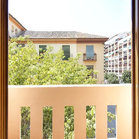 Bright & Elegant Centre 3 Bedroom * Granada