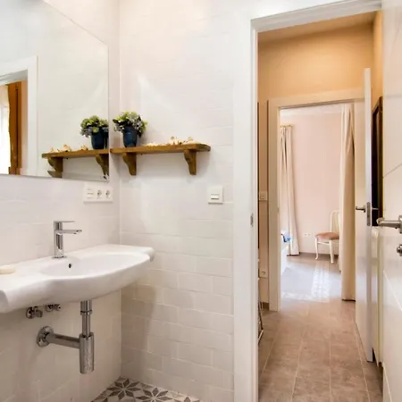 Apartment Bright & Elegant Centre 3 Bedroom