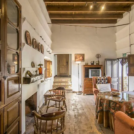 Alojamiento Rural El Cortijuelo ホテル Illora