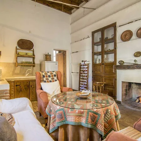 Alojamiento Rural El Cortijuelo ホテル Illora