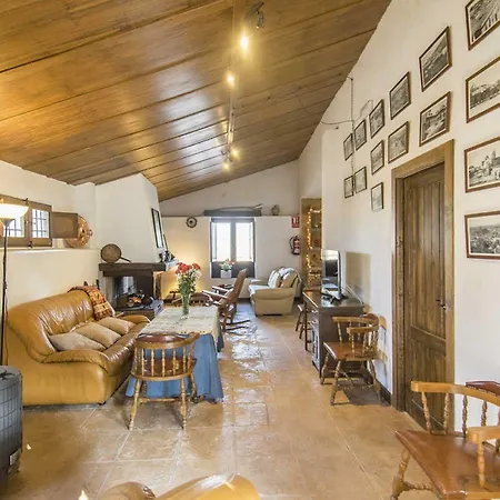 Alojamiento Rural El Cortijuelo ホテル 3*