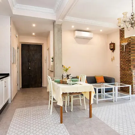 Apartment Bright & Elegant Centre 3 Bedroom