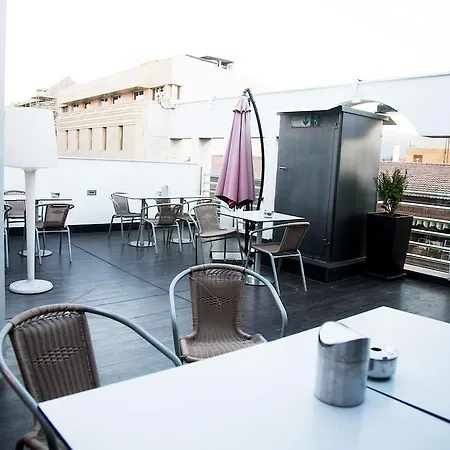 Hotel Universal 3*